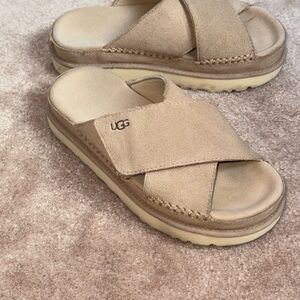 UGG Goldenstar Driftwood Beige Cross-Strap Sandals